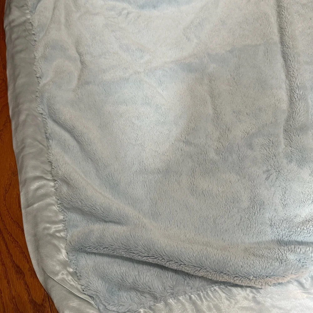 Little Giraffe Luxe Baby Blanket Blue Satin Trim 30x35 Faux Fur Made USA